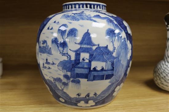 A blue and white Chinese jar, 19th century
